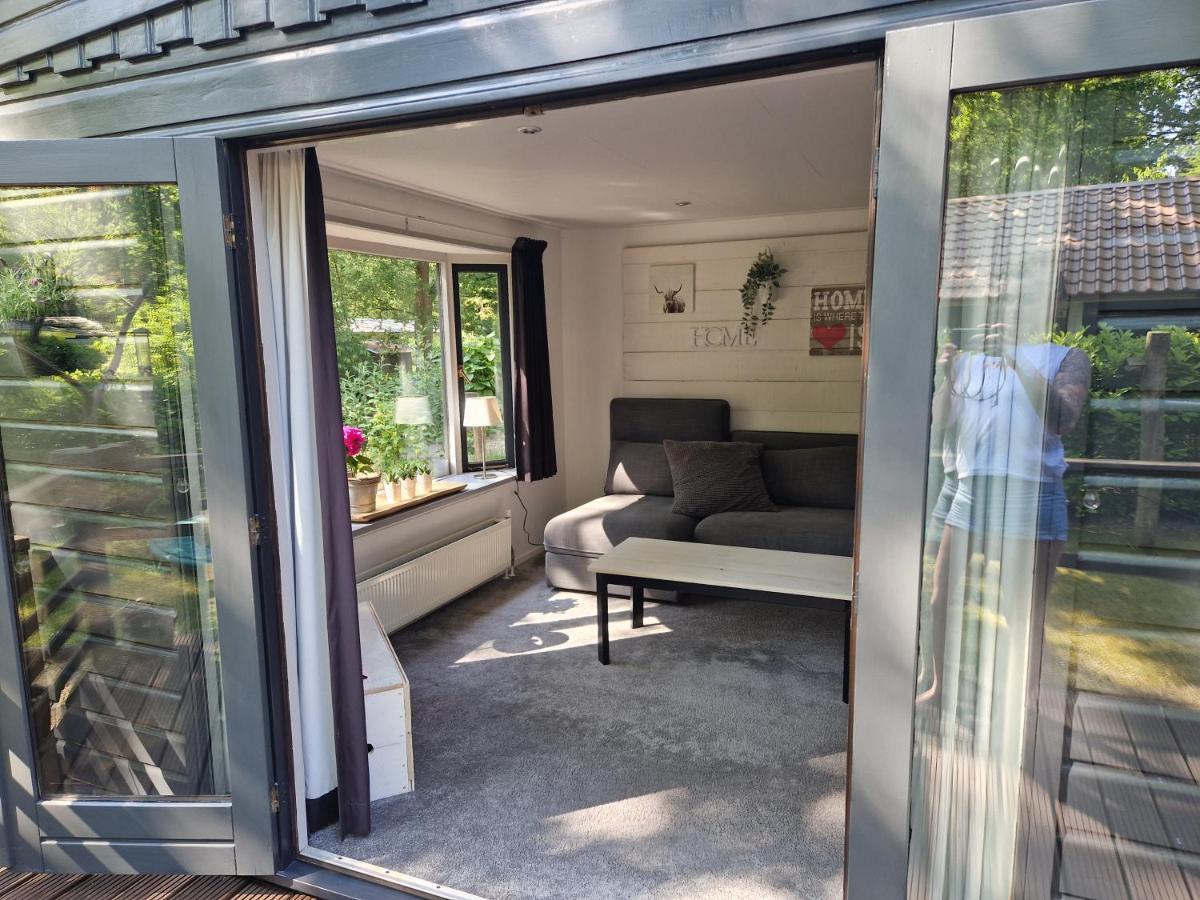 Heerlijk Huisje In Het Bos Op Chaletpark Kempenbos Diessen Exterior photo